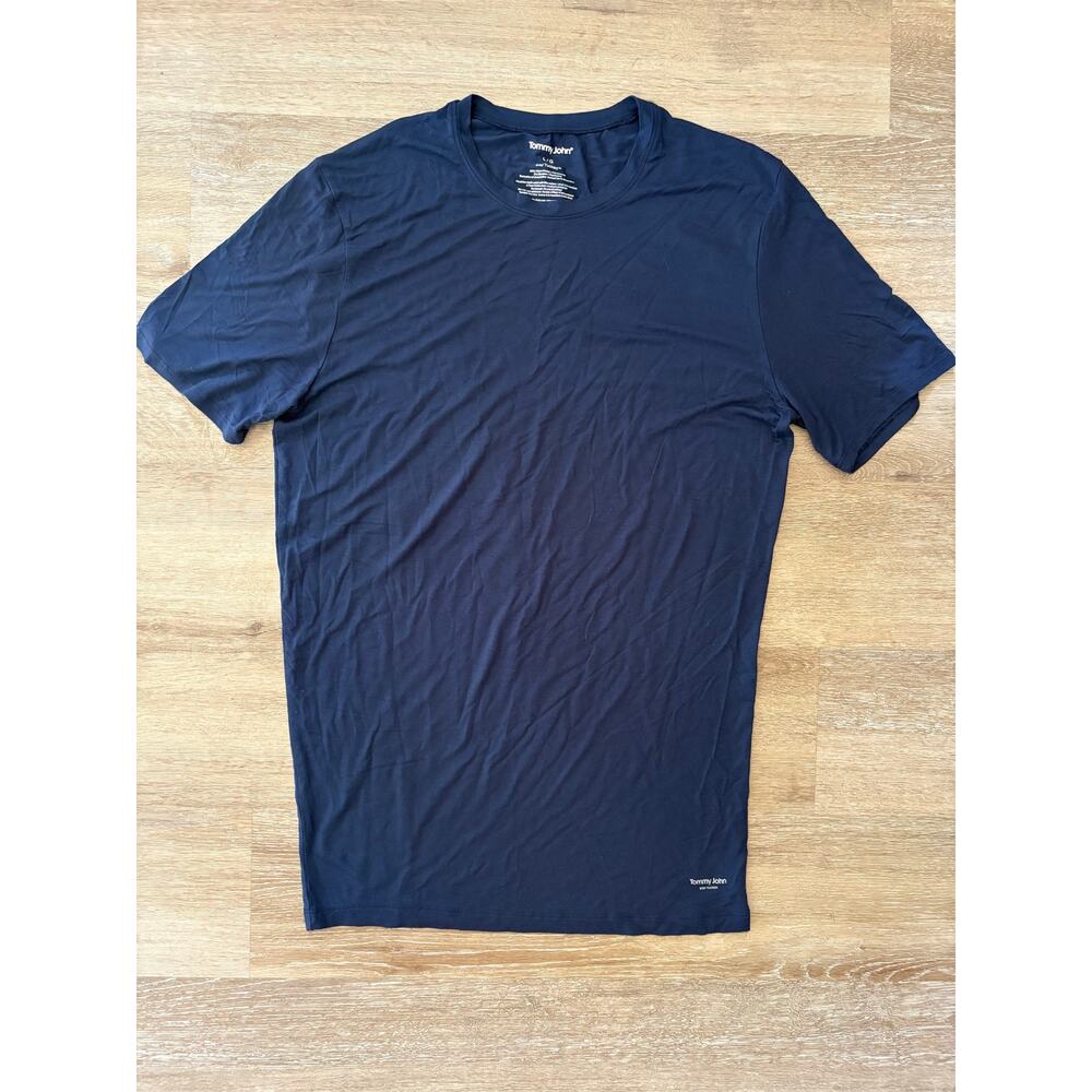 Tommy John Second Skin Crew Neck Stay-Tucked Undershirt
